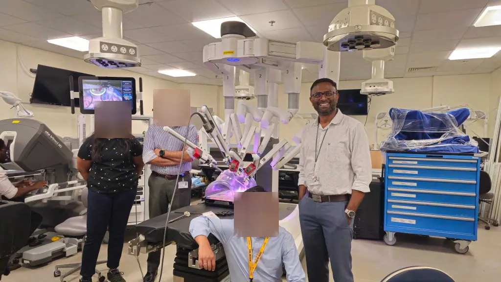 Professor Irshad Shaikh's medical team at Norwich Operations